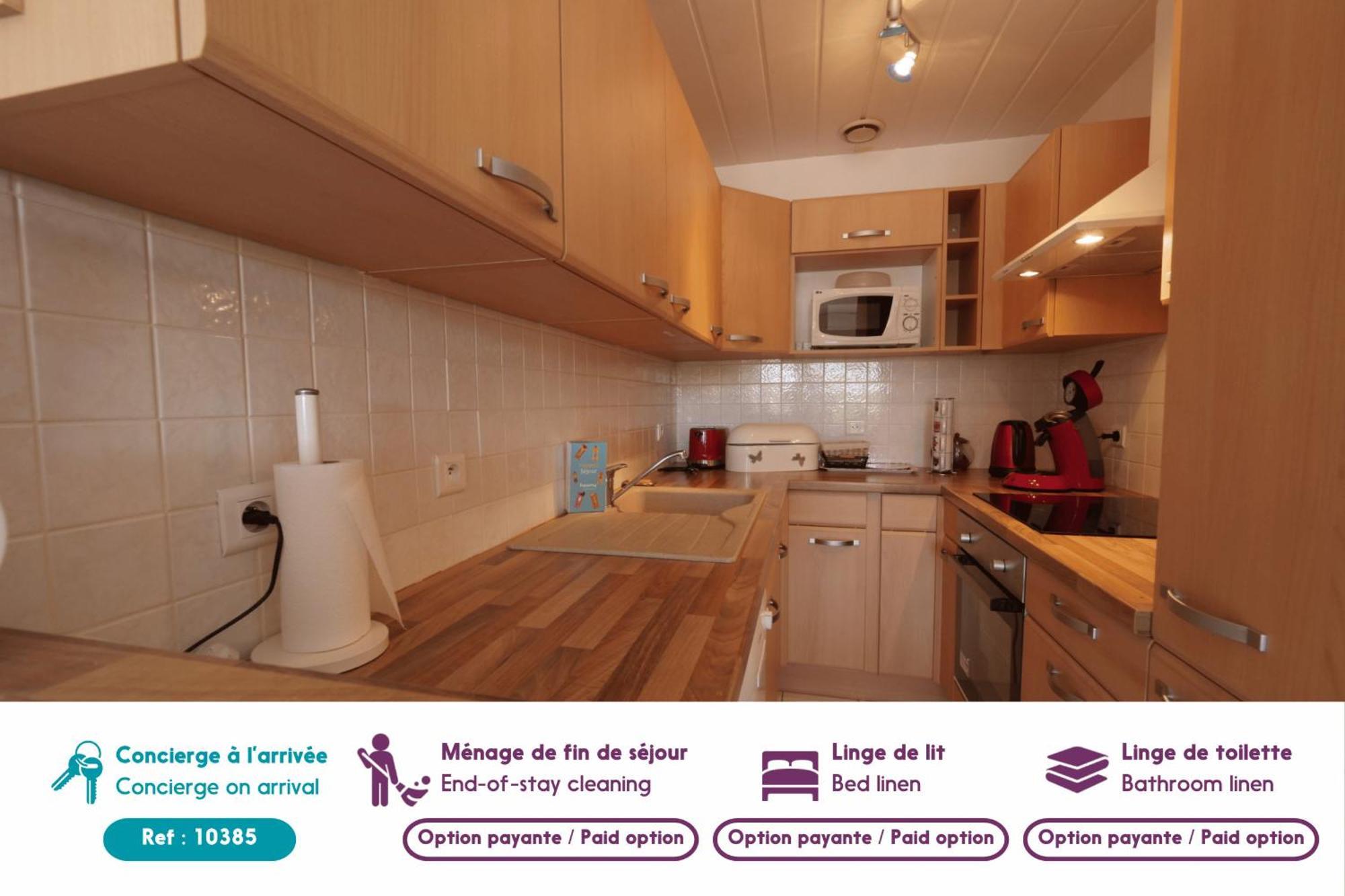 Un Appartement Sur La Marina De St-Gilles 圣吉尔-克鲁瓦德维 外观 照片